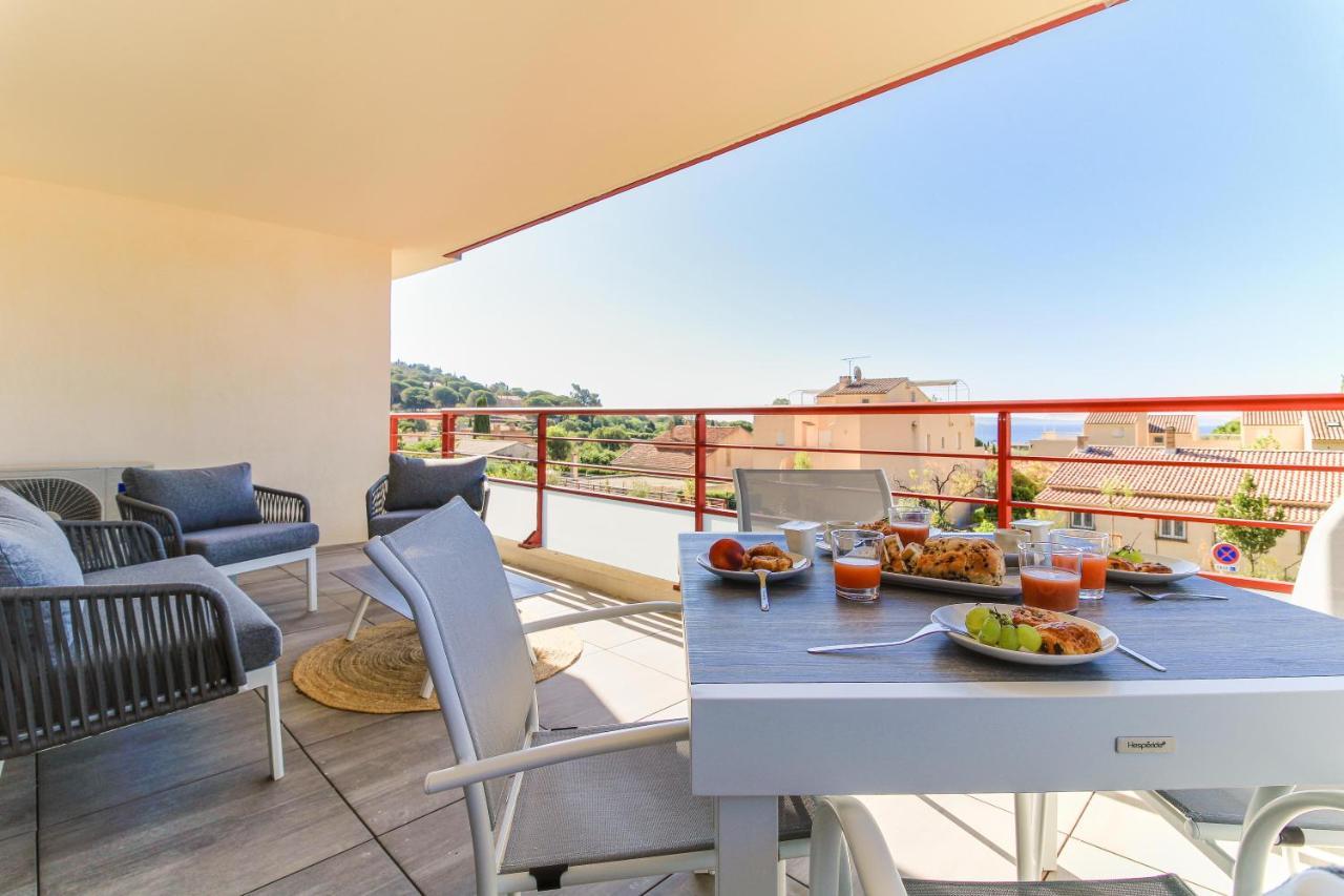 Select' - T2 A Saint-Clair Avec Terrasse, Piscine Et Parking ! - 180Sud-A12 Lägenhet Le Lavandou Exteriör bild